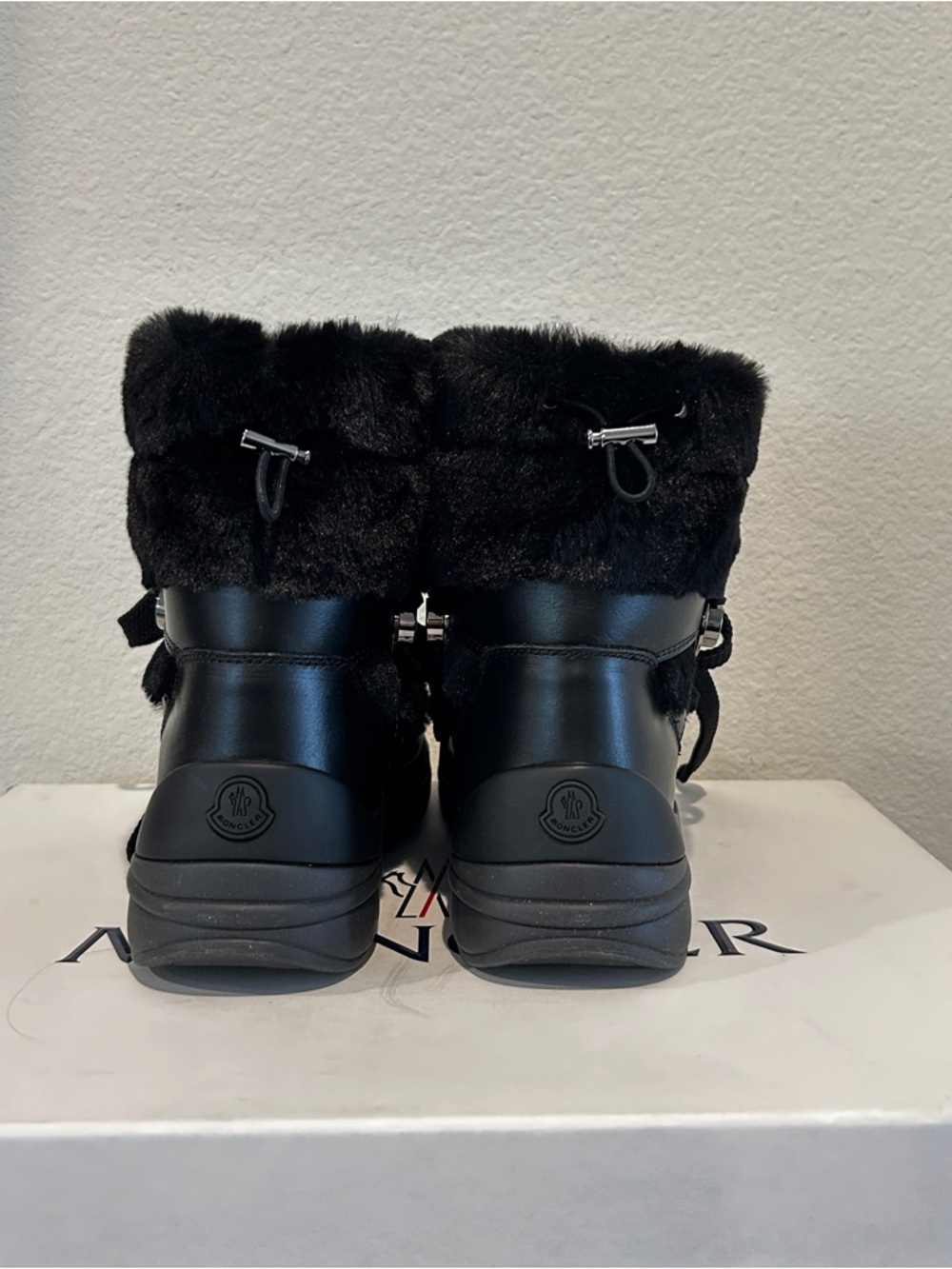 NIB Moncler Women Insolux Faux Fur Trim Snow Boot Black, Size 36.5, Retail $750 - Picture 5 of 9